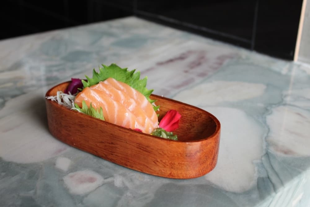 Hando's creative menu elevates intimate Heights venue