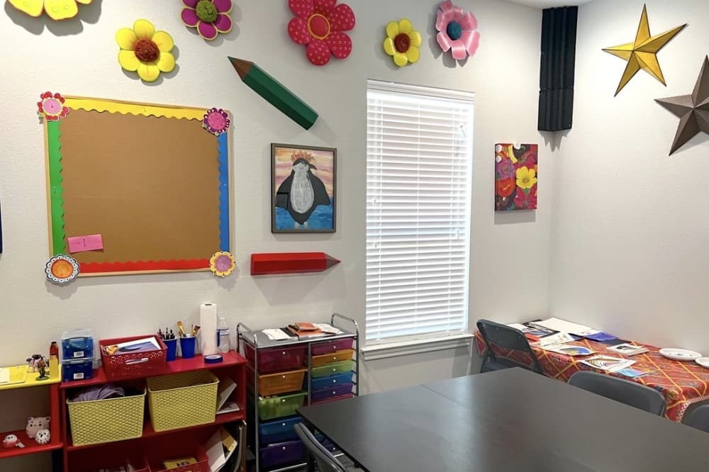 The art room at Leander Learning Center. (Zacharia Washington/Community Impact Newspaper)