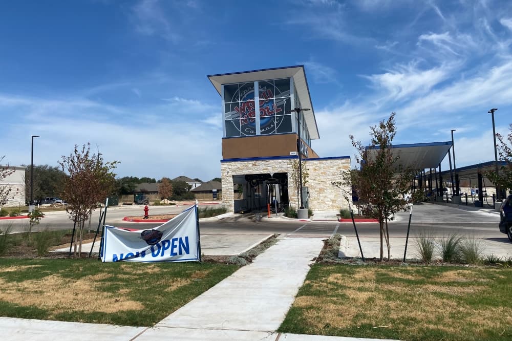 Wash 'N Roll Express Car Wash now open in northern Round Rock