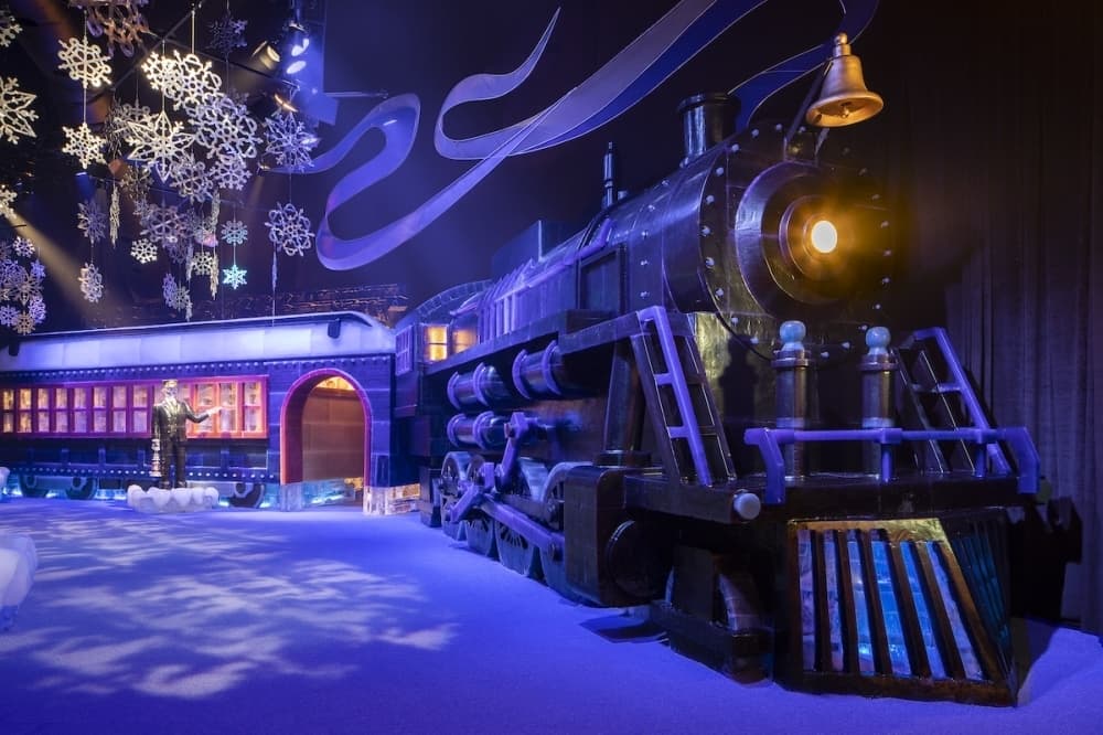 ICE! and other holiday events return to the Gaylord Texan Resort in Grapevine