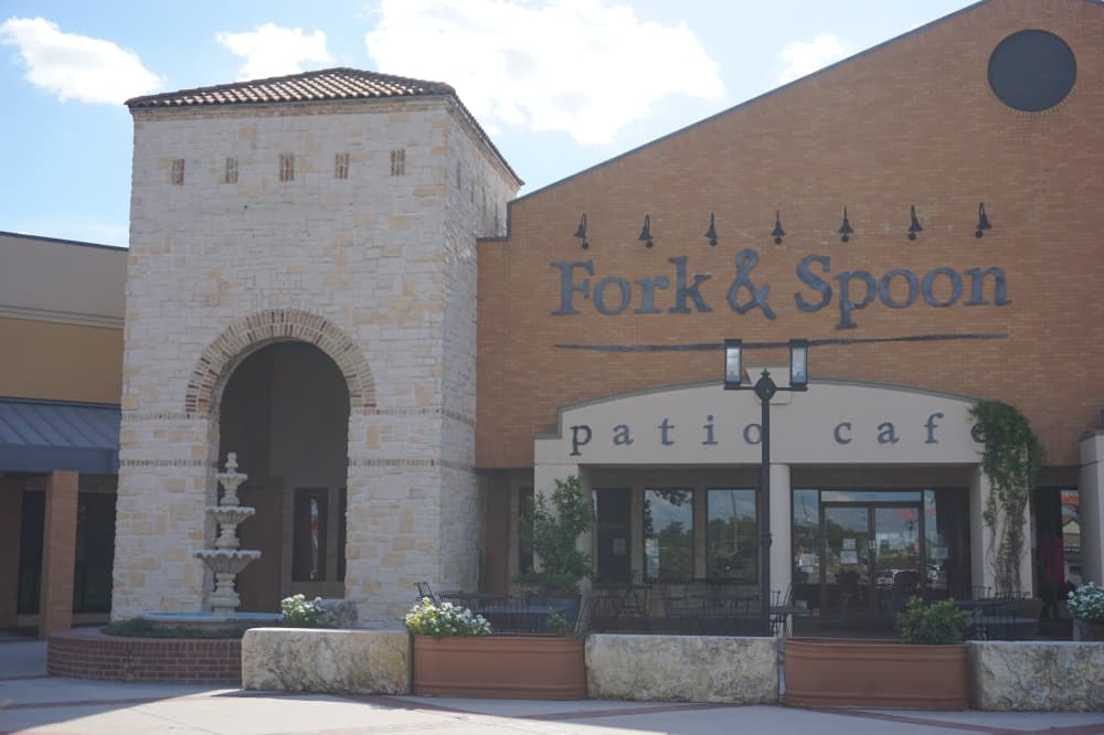 The breakfast restaurant Fork & Spoon offers a variety of options including omelets, sandwiches and german specialty dishes. (Sierra Martin/Community Impact Newspaper)