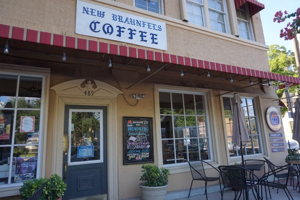 New Braunfels Coffee serves premium roasted coffee drinks and offers breakfast selections all day. (Sierra Martin/Community Impact Newspaper)