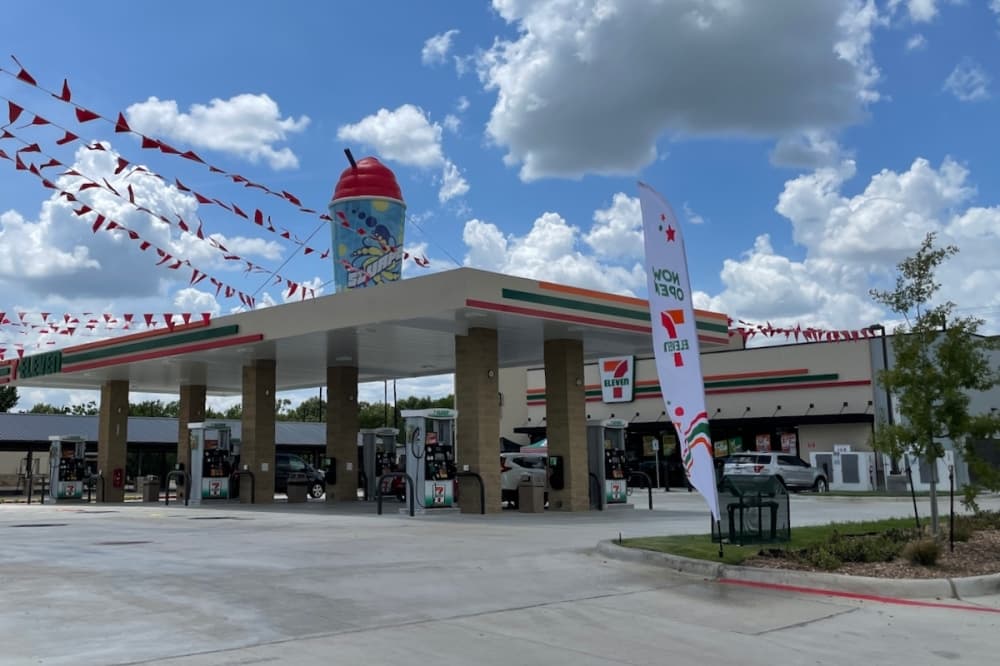 7-Eleven now open outside Pearland's northern limits