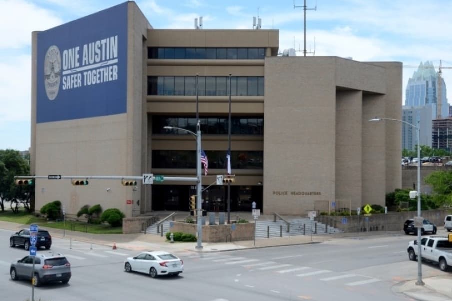 Austin police oversight ballot measure on hold; petitioners call on City Council to pass policy
