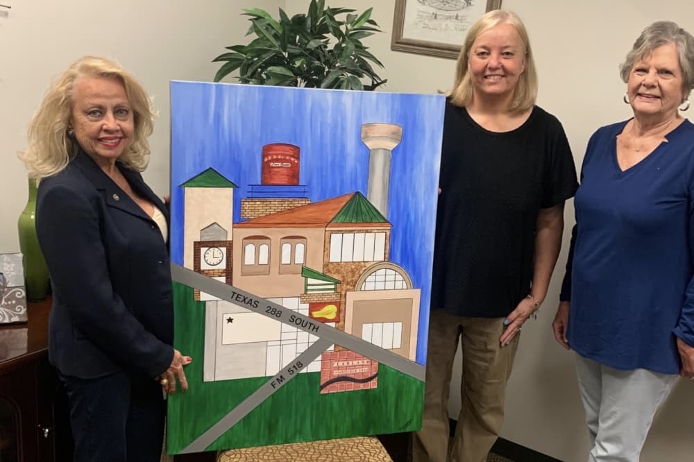 Pearland Arts League Gallery gifts town center manager with original painting