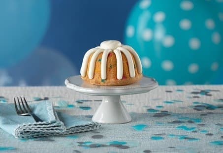 Nothing Bundt Cakes celebrates 25th anniversary in The Woodlands