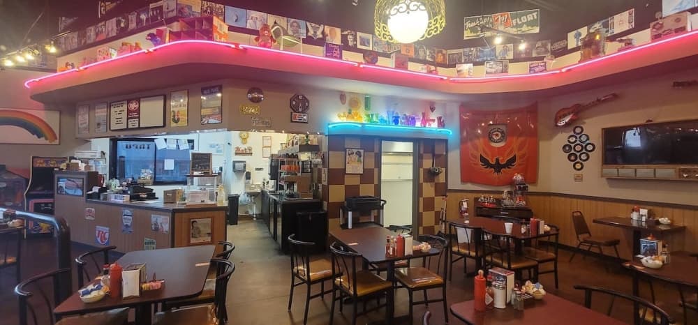 Stevie's Diner celebrates anniversary in Fort Worth
