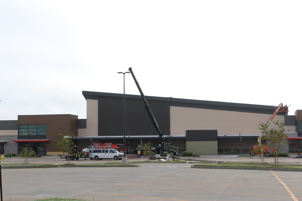 H-E-B on track for late 2022 opening in Willis