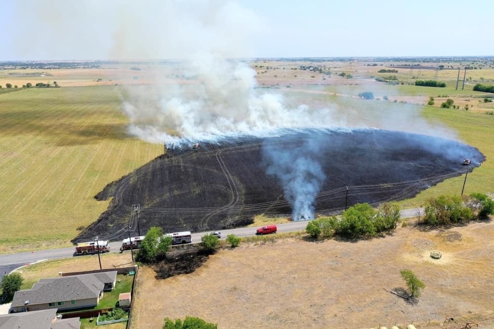Officials urge caution as local wildfires spike in Round Rock, Pflugerville and Hutto