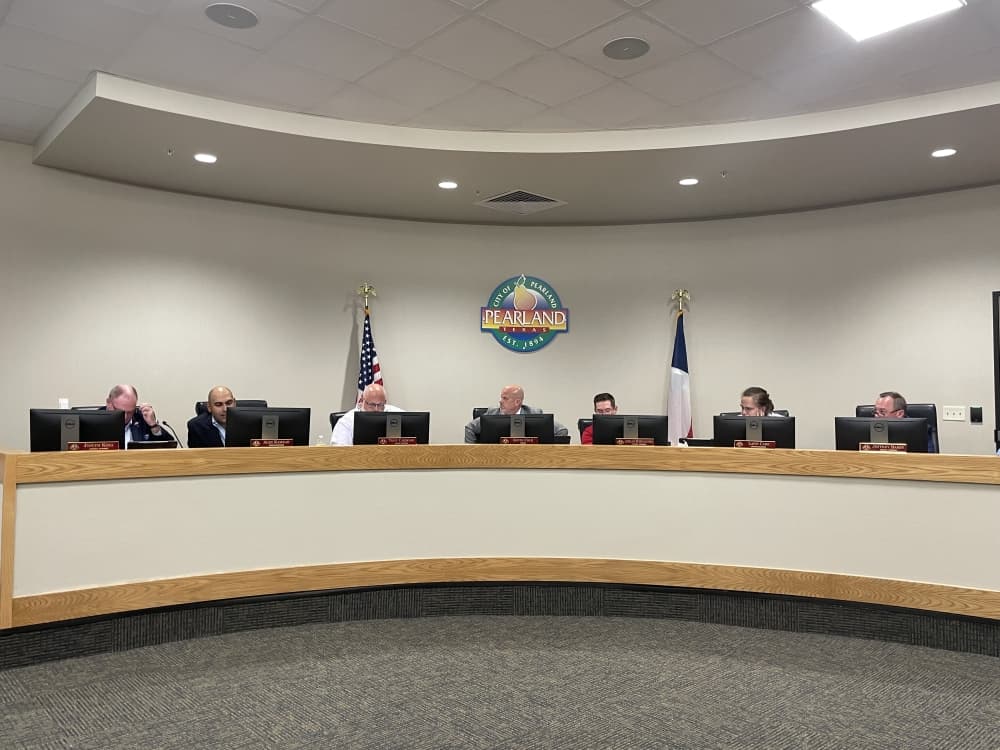 Pearland’s summer of ethics talk ends in extra regulation, finance disclosure webpage