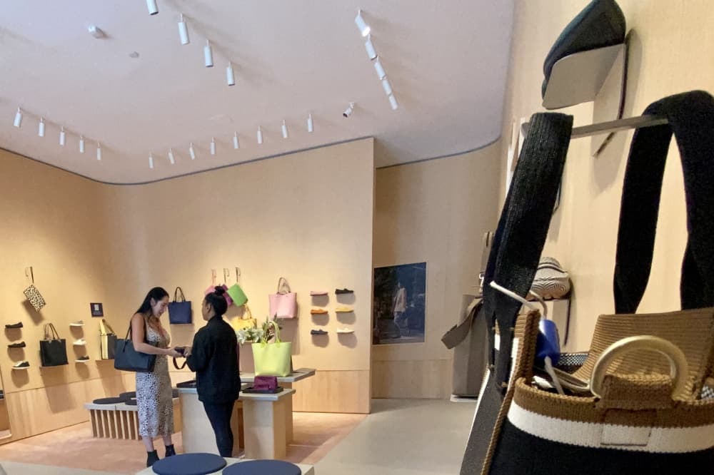Rothy's a a sustainable shoes store at Domain Northside uses recycled plastic bottles to manufacture shoes, bags and accessories. (Sumaiya Malik/Community Impact Newspaper)