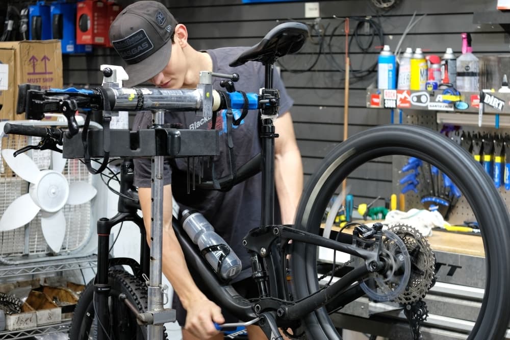 2 friends bring passion project to Bayou City through Planetary Cycles