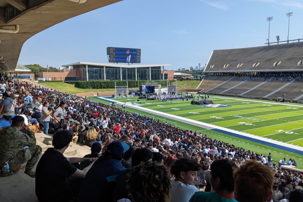 Thousands celebrate 60th anniversary of moon speech at Rice Stadium
