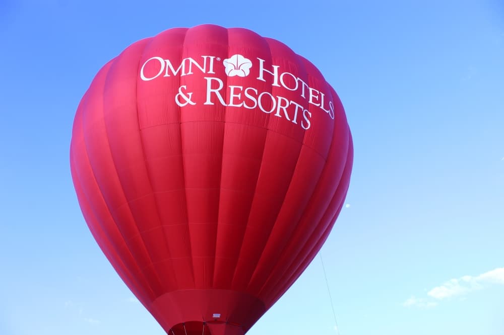 The Omni Hotels and Resorts air balloon will make two more stops in Virginia and Georgia after its appearance in Frisco. (Colby Farr/Community Impact Newspaper)