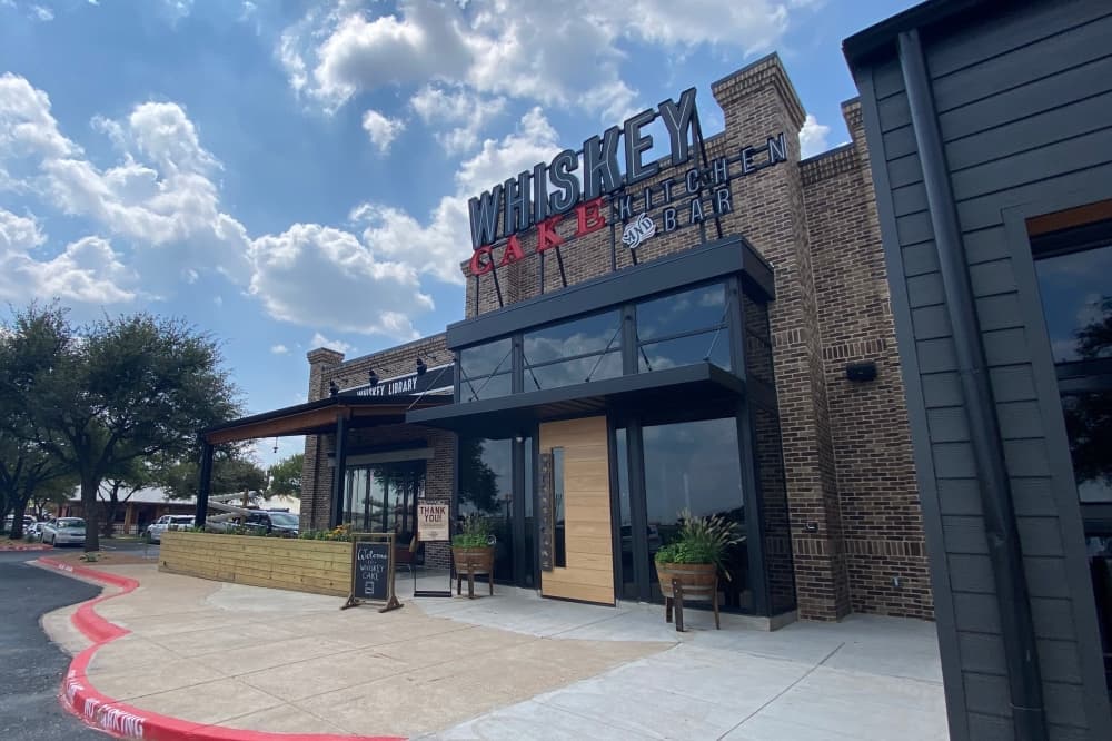 The farm-to-table restaurant offers house-made simple syrups for cocktails and freshly baked bread for all of its menu items. (Brooke Sjoberg/Community Impact Newspaper)