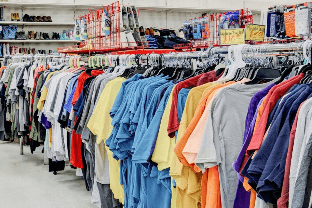 Bargain retailer Ollie's plans to open Katy store this fall