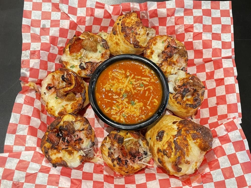 Creativity, comfort, community shine at Texas Huddle Grille and Sports Bar