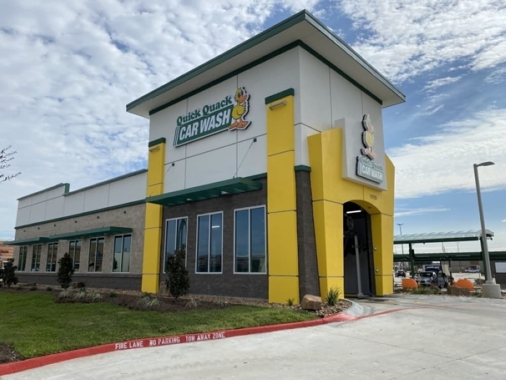 Quick Quack Car Wash celebrates second Sugar Land location with free washes