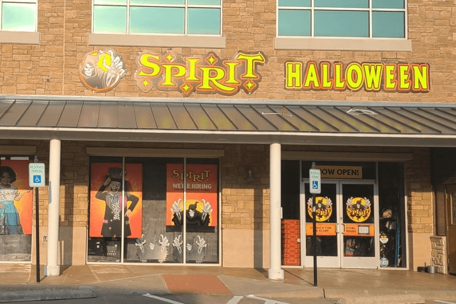 Spirt Halloween brings festive decor to new location in Highland Village
