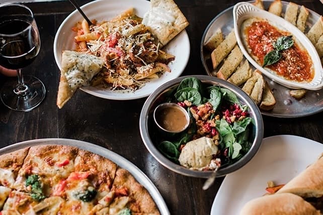 Texas-based chain Crust Pizza Co. to bring Chicago-style thin-crust pizza to Pearland