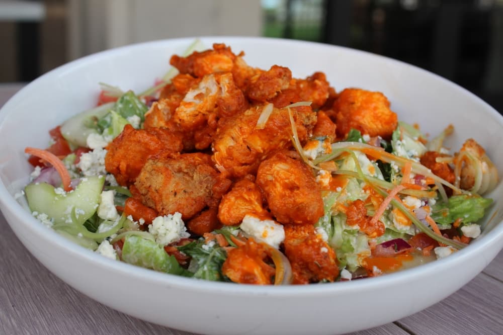Trophy Club eatery Blue 22 Sports Grill focuses on food, family-friendly environment