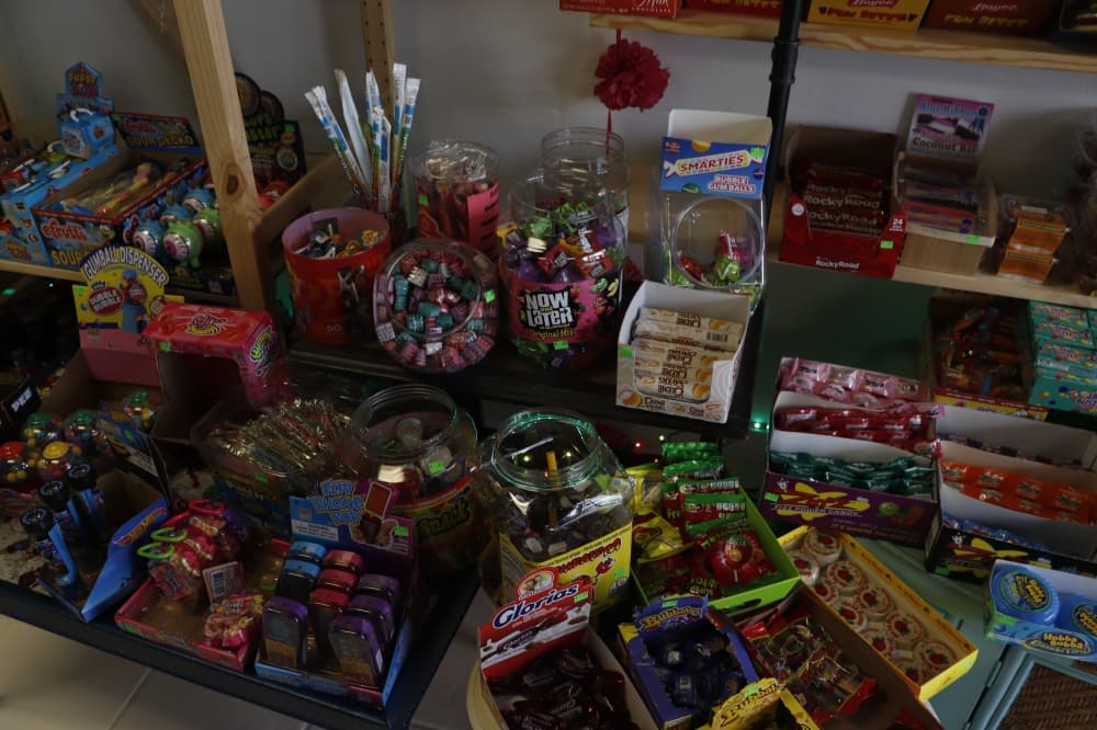 From online to Webster store, couple sells trendy, nostalgic items at Stan’s Pop Shop