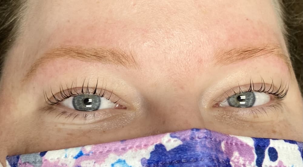 woman's eyes