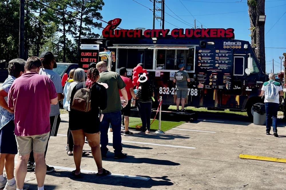 On Oct. 1, Clutch City Cluckers opened a new location at 6730 Louetta Road, Spring. (Courtesy Clutch City Cluckers)