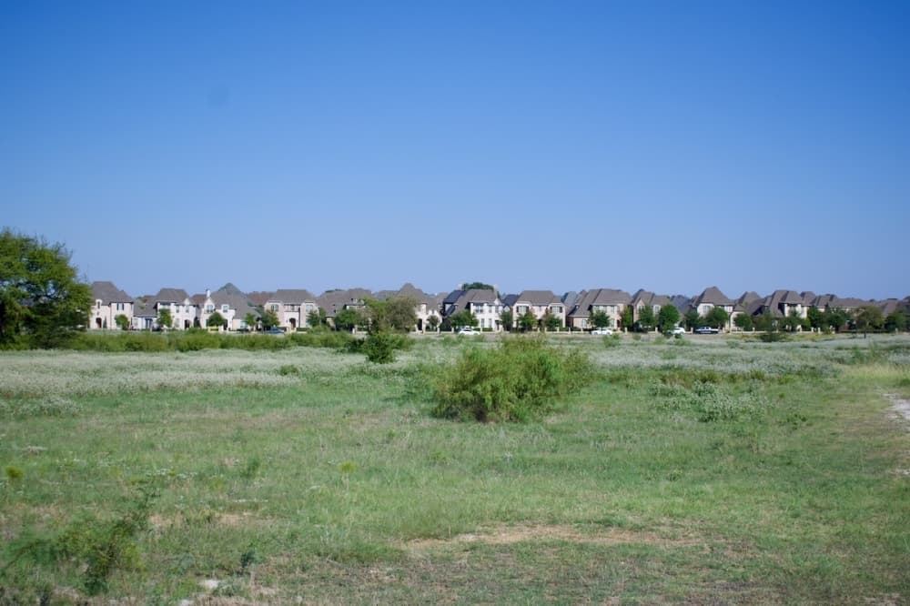 Carillon Parc plans on track with public library, commercial property