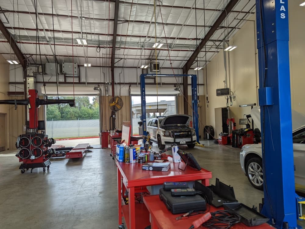 The maintenance facility at the Spring annex will be used for light repairs and maintenance for deputies from several sheriff districts. (Jishnu Nair/Community Impact)