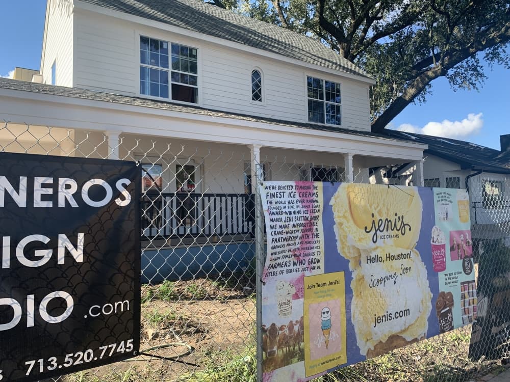 Jeni's Splendid Ice Creams coming soon to former site of Old Blue House Antique Shop in Montrose