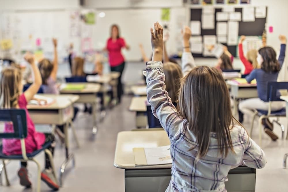 Dallas ISD sends central office staff to help in classrooms