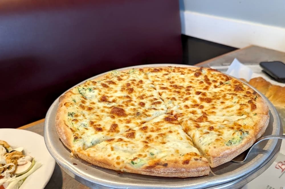 Bianca pizza (Carson Ganong/Community Impact)