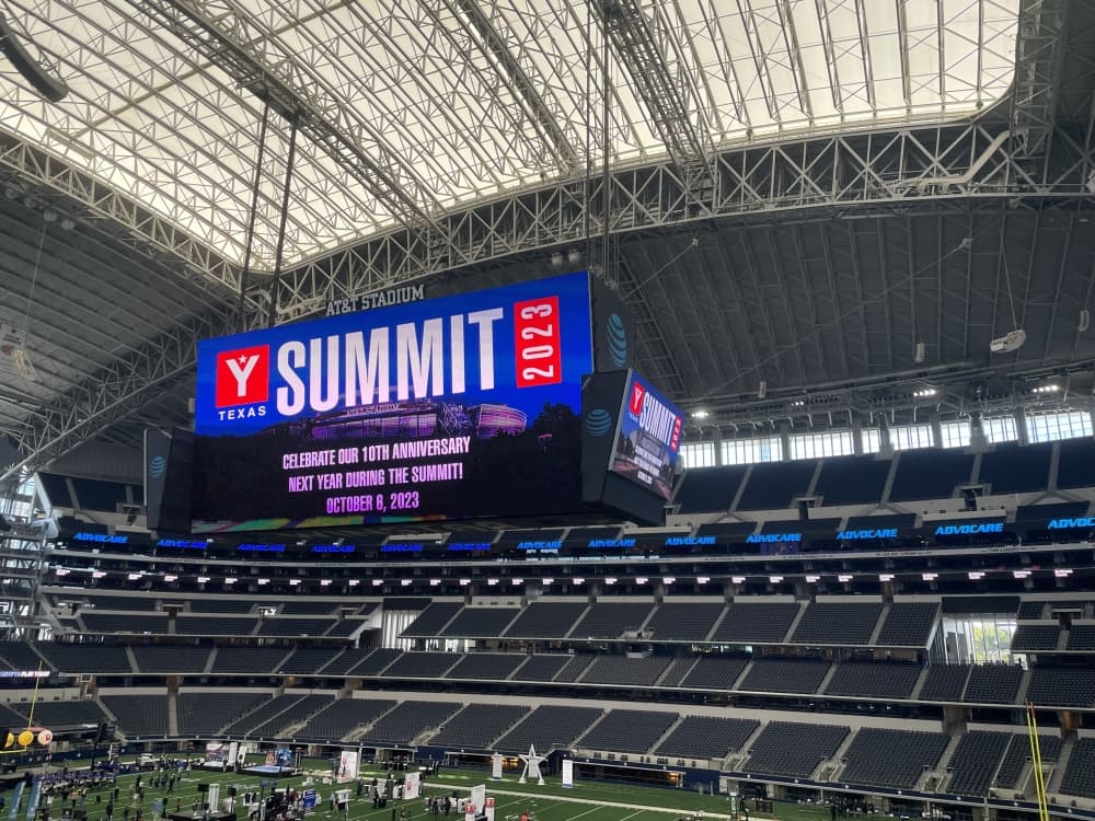 AT&T Stadium saw nearly 1,000 business professionals and students for the ninth annual YTexas Summit.