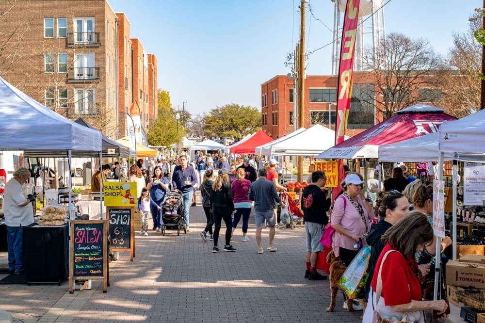 McKinney Farmers Market has new schedule; Whataburger coming to east Plano and more top DFW-area news