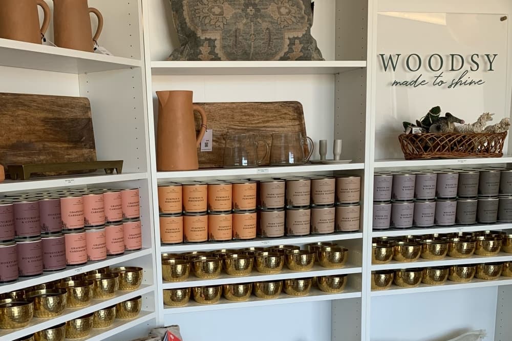 Woodsy Homelife offers home decor, hand-poured candles in Tomball