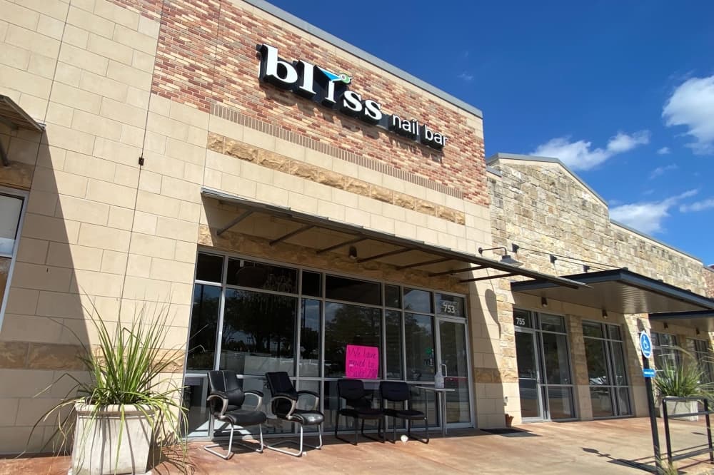 Bliss Nail Bar relocates to larger suite in Round Rock Crossing