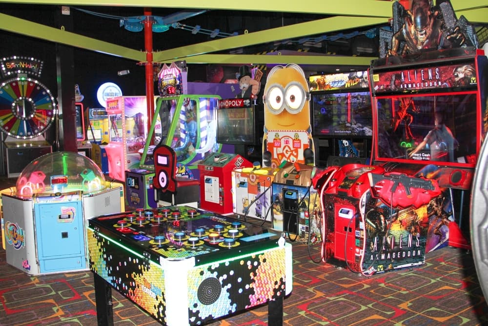 Max Bowl in Humble has more than 65 games in its arcade. (Wesley Gardner/Community Impact)