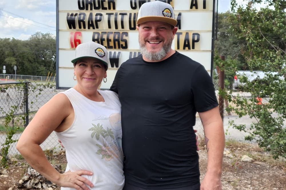 Wraptitude: Couple opens Garden Ridge area “wraps with attitude” restaurant