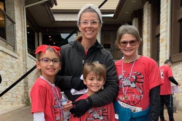 Lake Travis Education Foundation Turkey Trot brings families together for sixth year