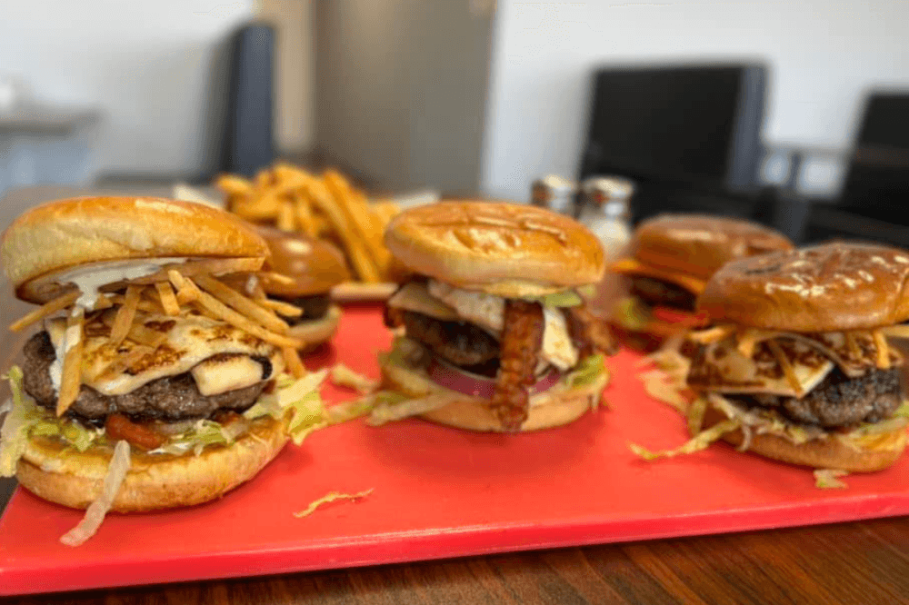 Old School Burger and Brunch arrives in Katy