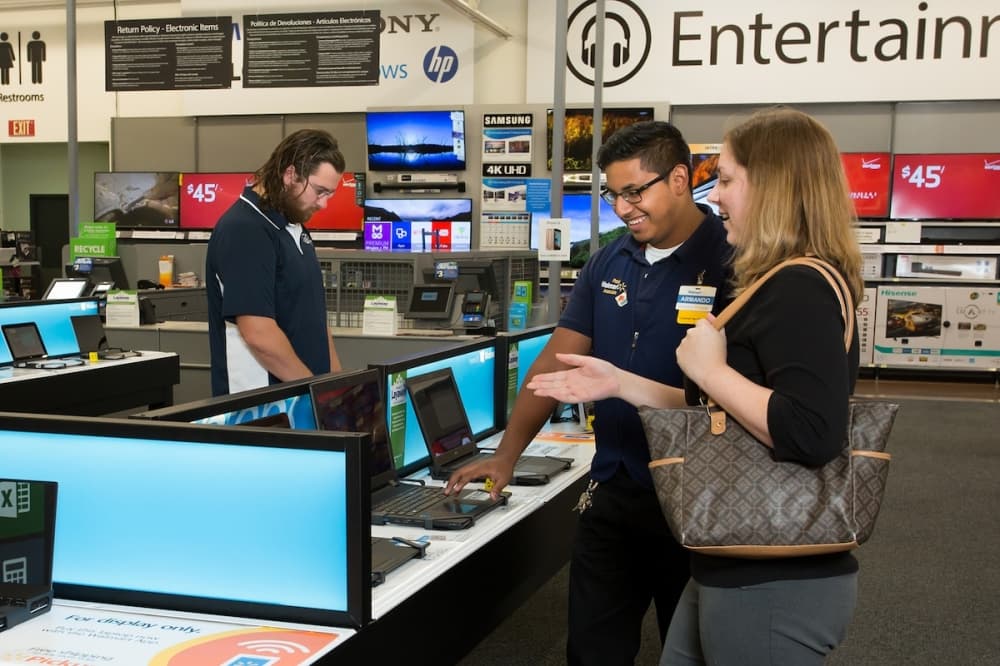 Walmart Supercenter in Plano celebrates $1.4M remodel