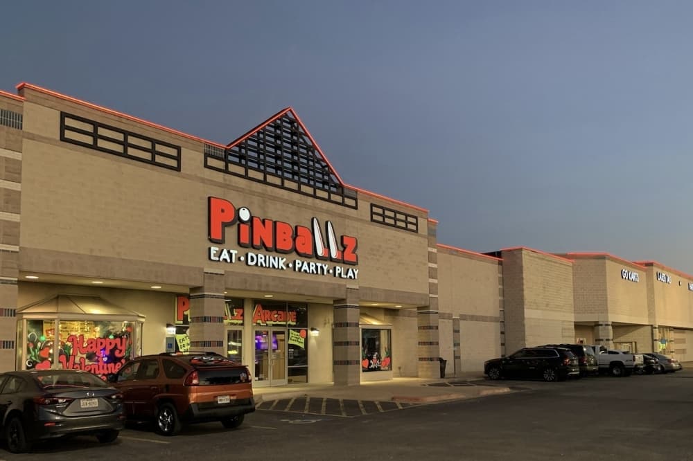 Pinballz Lake Creek arcade to host Halloween, anniversary events in Northwest Austin