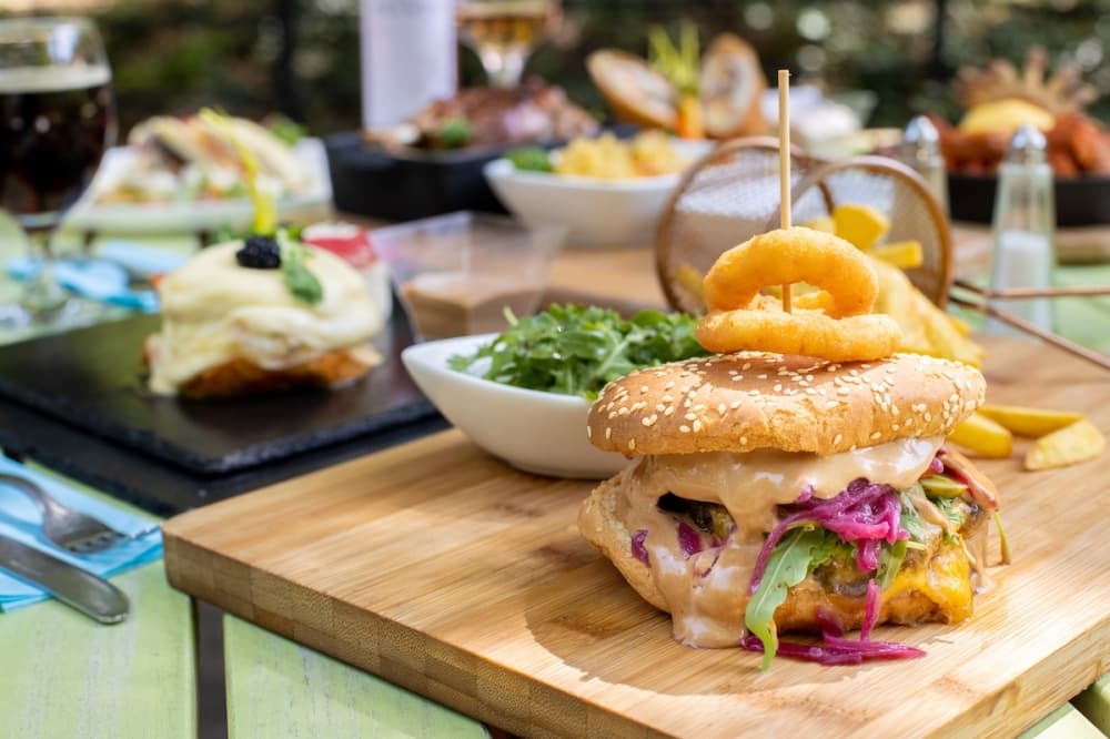 Bohemian Bull bringing craft burgers, beer to Grapevine