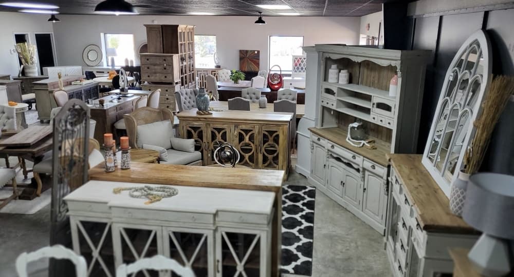 New furniture, home decor store opens in Georgetown
