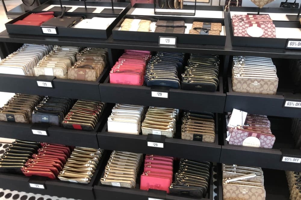 Coach brings designer bags, purses to Tanger Outlets in Fort Worth