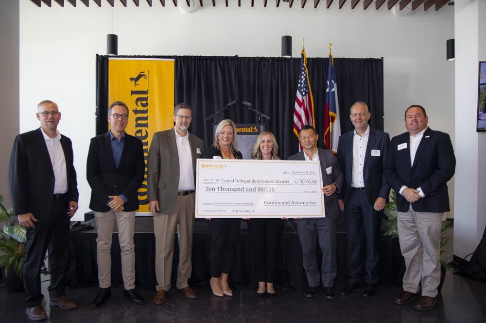 Technology company Continental gives $10,000 to Comal ISD, provides student tour