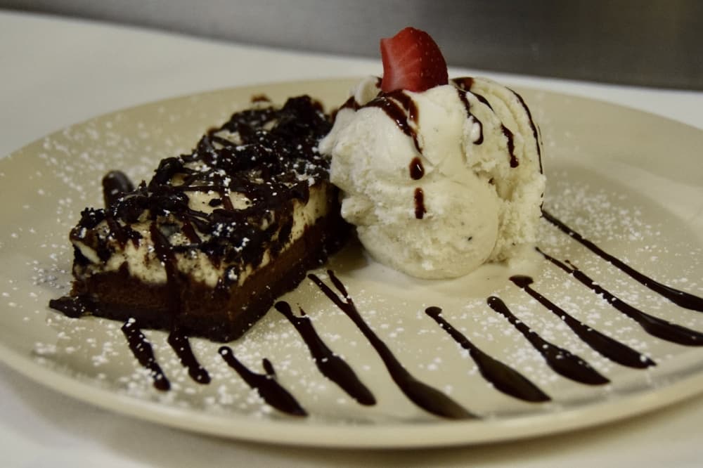The Oreo cookie dessert ($9)• is layered with cake and Oreo cream, and topped with Oreo pieces. (Amber Friend/Community Impact)