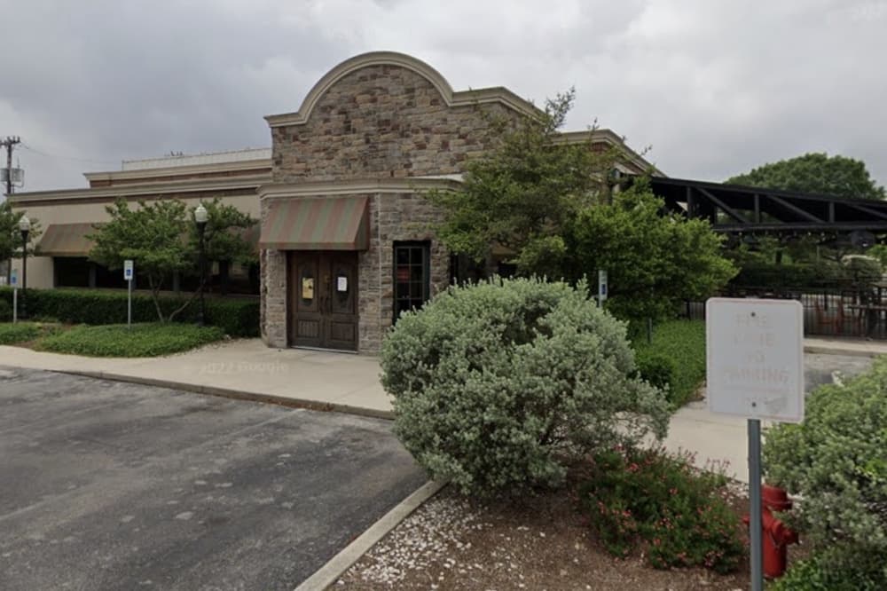 Magnolia Pancake Haus works on converting former north San Antonio pub