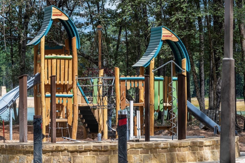 Mirror Lake Park now open in master-planned community The Highlands